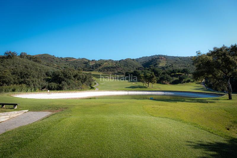 Foto 75d25119-d89c-47e6-bf40-85b628cb5d34. Chalet preciosa villa moderna con vistas al mar en la prestigiosa zona de santa maría golf cerca de todo en Marbella