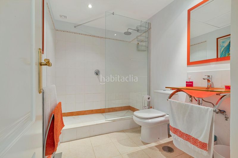 Foto b0ec6cf3-3d4f-4bff-b570-d662d3b17e1f. Àtic a calle calle 18a 5 a Guadalmina Alta Marbella