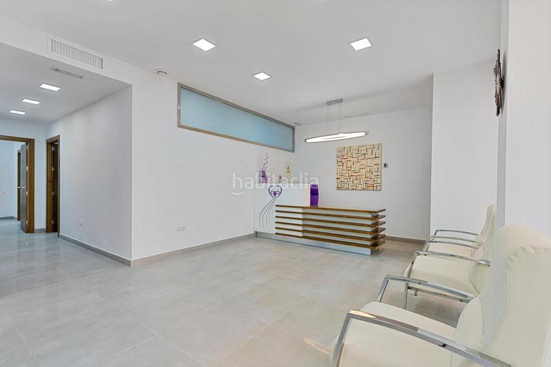 Foto 23ed6a32-5522-47e4-85a3-d19fd57de2a6. Alquiler local comercial en calle nuestra sra de gracia 9 espectacular local comercial acondicionado como clínica sobre más de ciento veinte metros cuadrados en Marbella