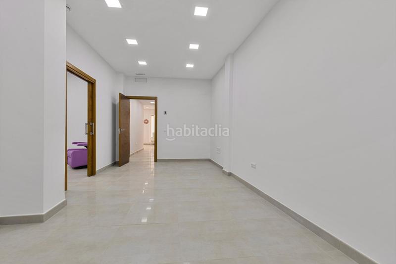 Foto 2c126d92-3f17-4ea8-bd74-9df966016995. Alquiler local comercial en calle nuestra sra de gracia 9 espectacular local comercial acondicionado como clínica sobre más de ciento veinte metros cuadrados en Marbella