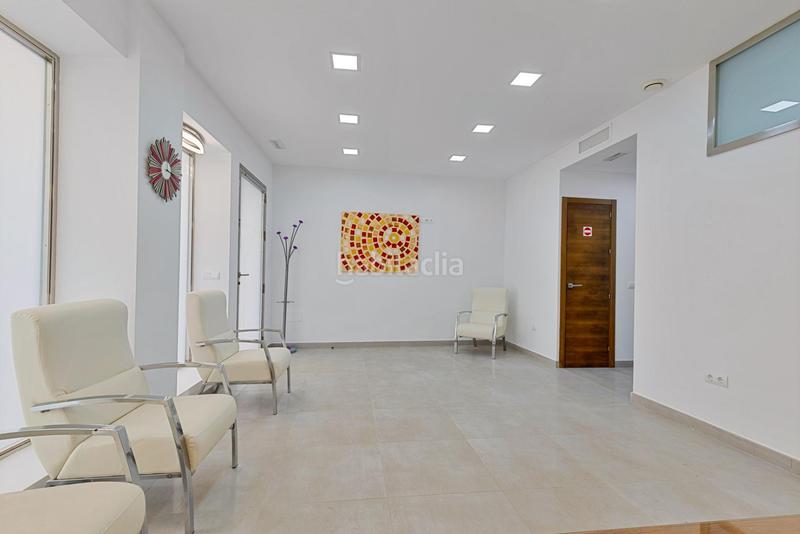 Foto 71322c7d-6e2c-454c-858a-f09489c3fe5d. Alquiler local comercial en calle nuestra sra de gracia 9 espectacular local comercial acondicionado como clínica sobre más de ciento veinte metros cuadrados en Marbella