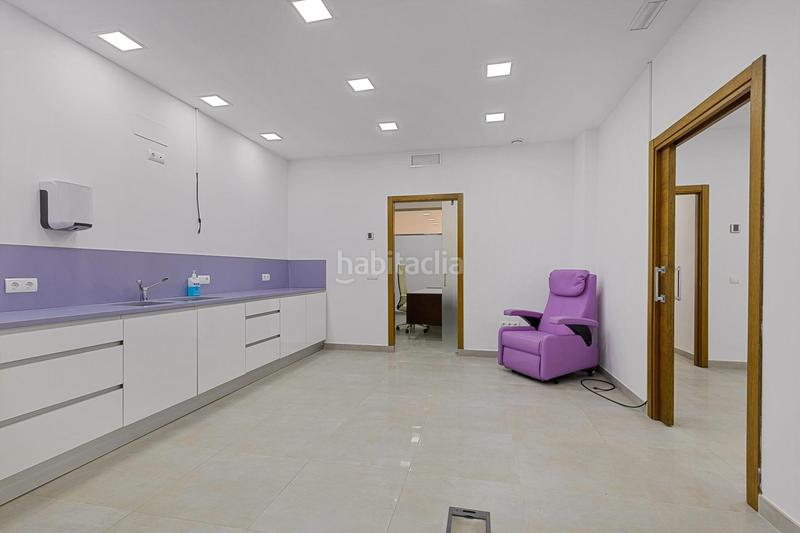 Foto a13b9578-c5d4-4adb-a397-a19895c0e6d4. Alquiler local comercial en calle nuestra sra de gracia 9 espectacular local comercial acondicionado como clínica sobre más de ciento veinte metros cuadrados en Marbella