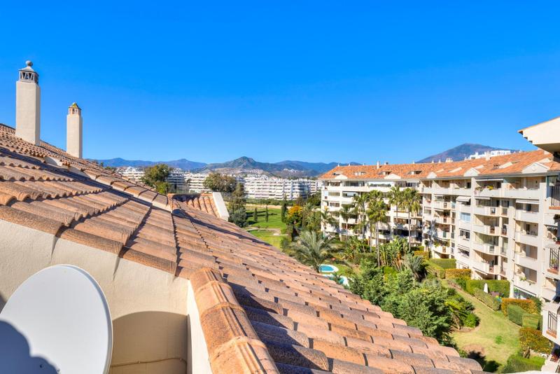 Foto 68e9312a-5ad0-436b-846a-6ef4d6d38e5d. Attique dans calle 25 (ur Guadalmina Alta) 5 dans Guadalmina Alta Marbella