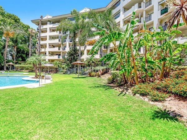 Foto c2a6bed6-79e4-43cd-8c48-9b623479859f. Àtic a calle calle 18a 5 a Guadalmina Alta Marbella