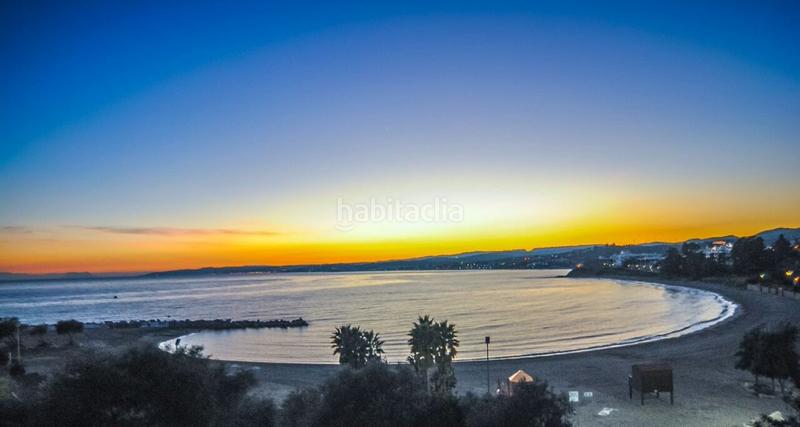 Foto 2e96d597-cdff-4036-830a-0621d06c2ab1. Pis amb calefacció aparcament piscina a puerto de Estepona Estepona