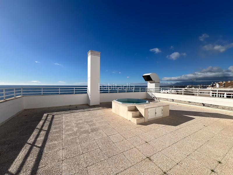 Foto 78e7b87a-2003-445c-ac11-b1cd79b477a7. Miete appartement in pasaje goyo 1 in Playa Bajadilla - Puertos Marbella