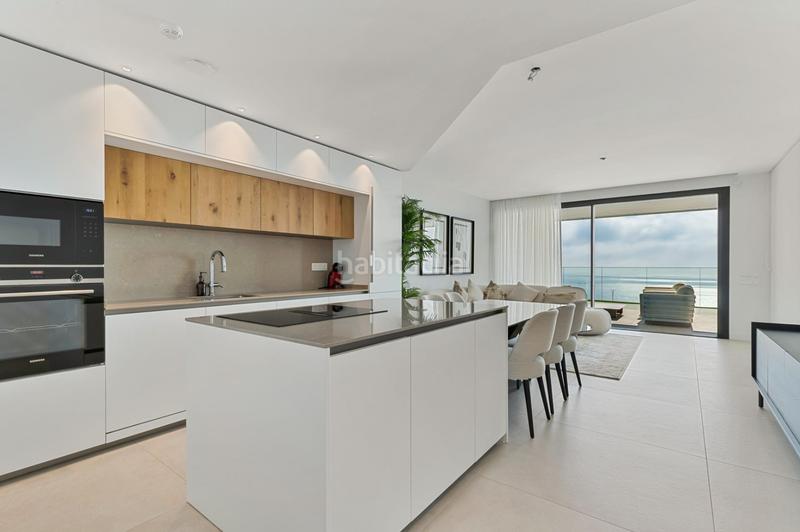 Foto 299ea315-a627-4e99-a724-2dc648bca0ac. Apartment in calle alba in Las Gaviotas - Carvajal Fuengirola