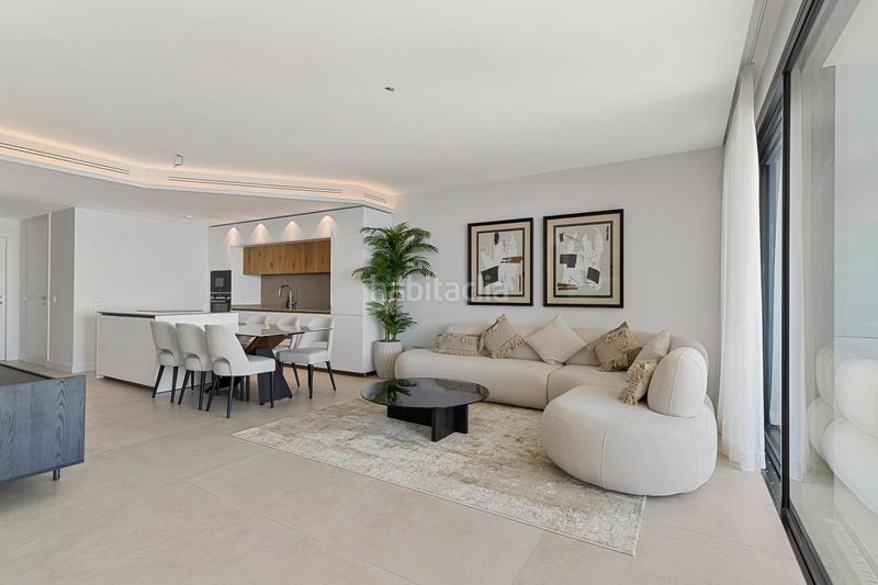 Foto f397b48f-b60c-4aa0-9547-9f8d8f6d9a10. Apartment in calle alba in Las Gaviotas - Carvajal Fuengirola