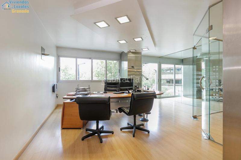 Foto 30b9ab9f-e6c3-459f-bee2-b574652d8b23. Locale commerciale in San Matías - Realejo Granada