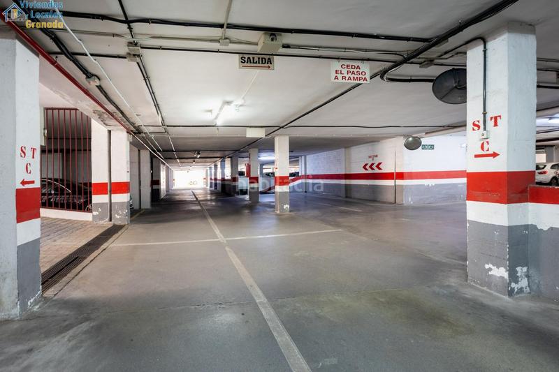 Foto 08bd9ac9-ad5f-4dd8-8911-c4fcf6db71fc. Posto auto in Angustias - Chana - Encina Granada