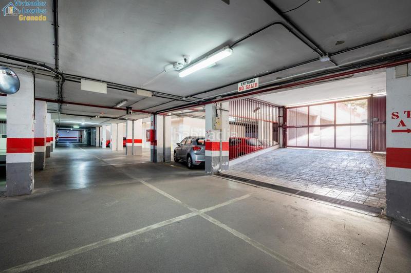 Foto 149e69c3-c608-4a6e-a6a2-3d197ec4fe20. Posto auto in Angustias - Chana - Encina Granada