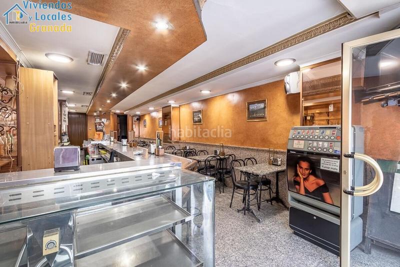 Foto 42dacb25-0200-4d1a-af36-724d569c41da. Local comercial a Plaza de Toros Granada