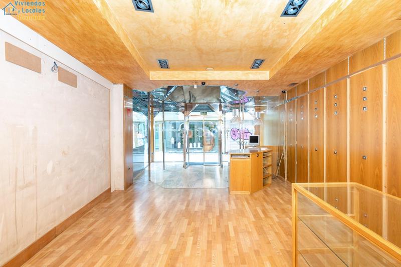 Foto 61e699c7-b4df-43e9-8c87-2175b0cdb4c6. Geschäftsraum in sierpe baja 1 in Centro - Sagrario Granada