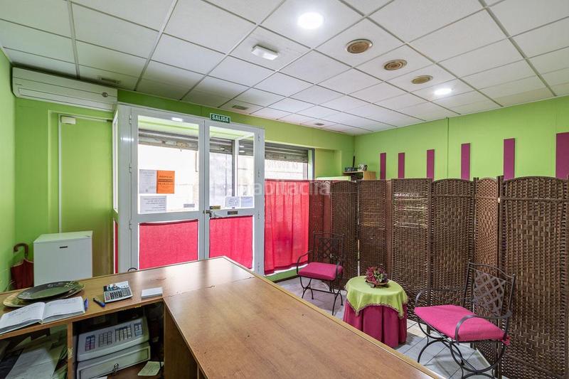 Foto c771b6d2-3a39-4036-8c7f-379d5f3a98ab. Local comercial a Plaza de Toros Granada