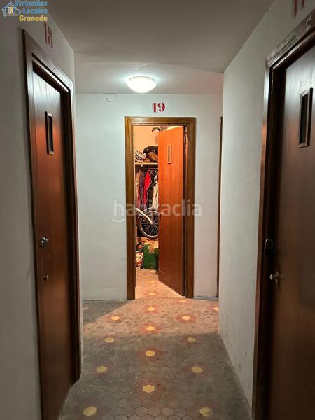 Foto 2ea3b7c9-67e1-4d99-899e-db8484a83bae. Aparcament cotxe a Pajaritos Granada