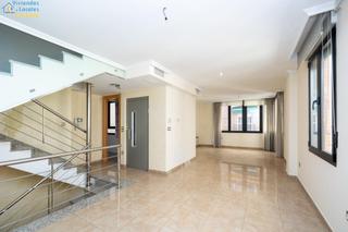 Location Maison  Calle rejas de la virgen. Casa exclusiva junto a acera del darro. alquiler y opción a comp