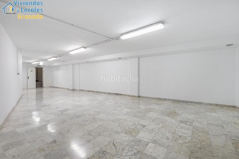 Foto 64ad199f-1bdb-42f1-9c16-ff66789f946b. Local commercial dans Barrio de la Vega Monachil