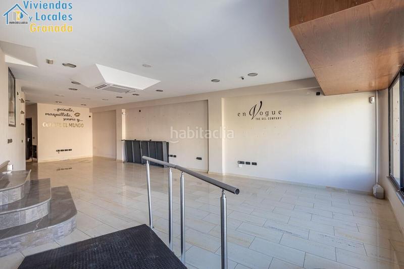 Foto 8837cdf9-5cdb-49c7-bf22-5decb9ae54b7. Local commercial dans Barrio de la Vega Monachil