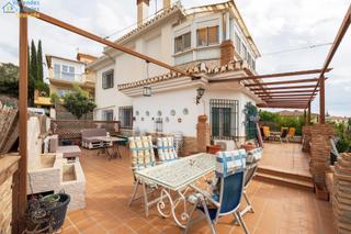 Chalet in Calle el tejo 19