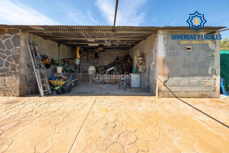 Foto 2f0cf4fc-40c7-4d32-8ac5-77820a146fea. Chalet estupendo chalet con apartamento y piscina en Salar