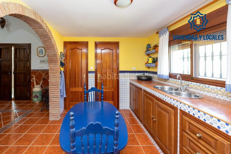 Foto bbcf9230-2667-47e2-9956-ccea93ba85e5. Chalet estupendo chalet con apartamento y piscina en Salar