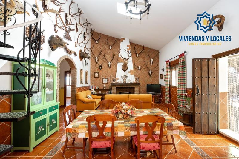 Foto cc77cb47-4c68-428b-8ad5-e6e7f7c0fe78. Chalet estupendo chalet con apartamento y piscina en Salar