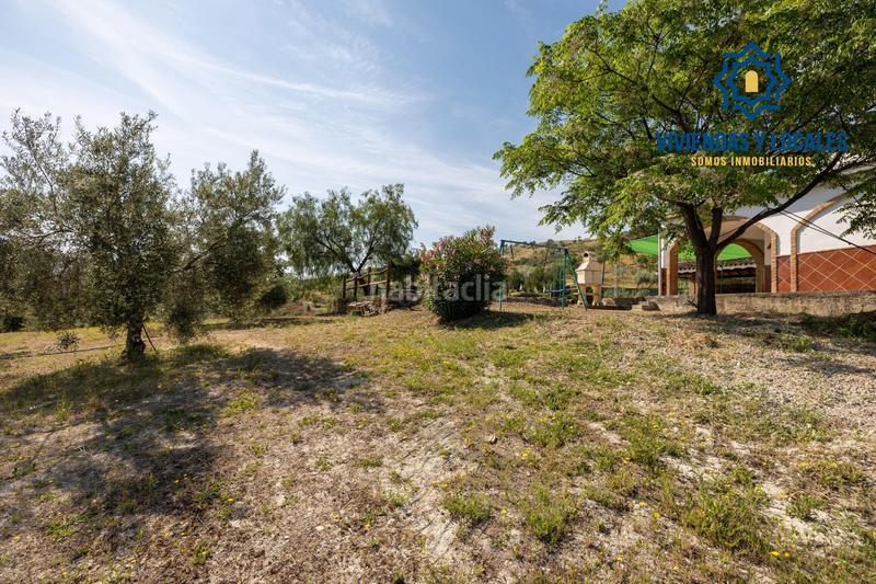 Foto e65ef0c4-dd4d-4b36-8771-e71dbba816ac. Chalet estupendo chalet con apartamento y piscina en Salar