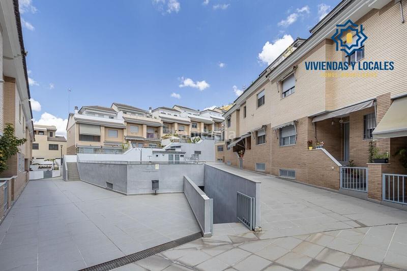 Foto 071f4d15-a45e-42c5-ad2b-a0baeca077ac. Casa a schiera con riscaldamento parcheggio piscina in Granada