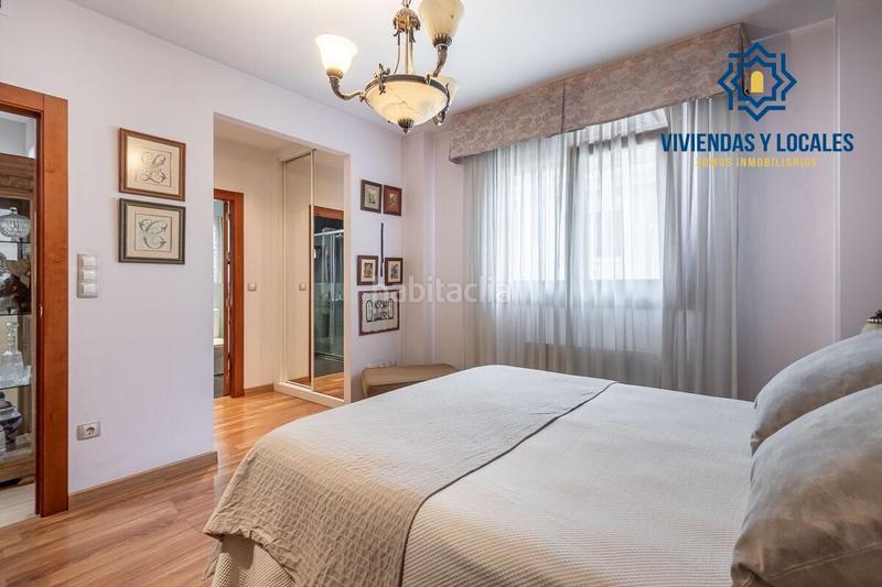 Foto 0f81b928-9226-45f8-992d-c46663131e8f. Casa a schiera con riscaldamento parcheggio piscina in Granada