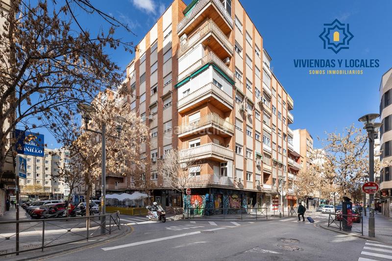 Foto 6e8282f3-8df5-4083-84fb-6da44a772b8e. Parking voiture dans Camino de Ronda Granada