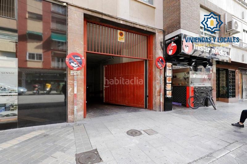 Foto 148b0a5e-8bcf-425e-9bc2-739f94c69e0d. Posto auto in Camino de Ronda Granada