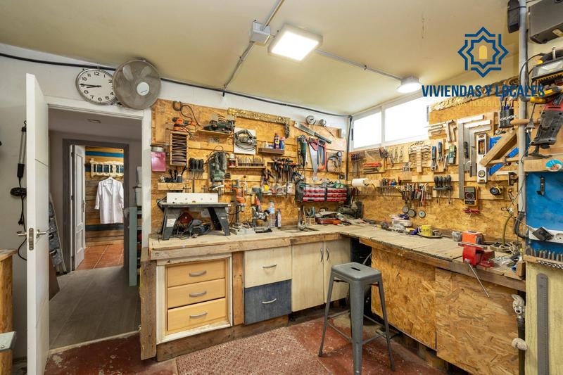 Foto 515e6893-2ad6-41fc-9b5c-f19ce709179a. Chalet en calle tirso de molina 14 descubre tu villa de lujo ! chalet independiente con piscina privada en Otura