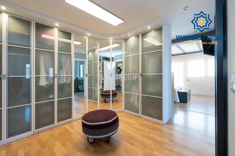 Foto 5f968324-f681-4140-85aa-525d0bc8c290. Chalet en calle tirso de molina 14 descubre tu villa de lujo ! chalet independiente con piscina privada en Otura