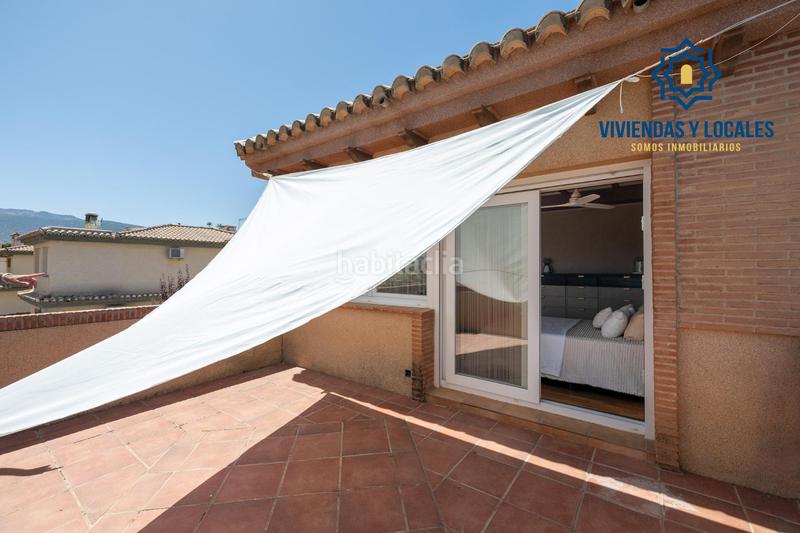 Foto b91c62d7-0c50-4414-9bab-c14243b83fe6. Chalet en calle tirso de molina 14 descubre tu villa de lujo ! chalet independiente con piscina privada en Otura
