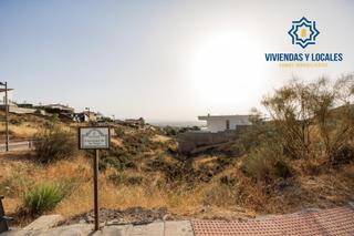 Terreny residencial  Calle cullar vega. Descubre el lugar de tu nuevo hogar!
