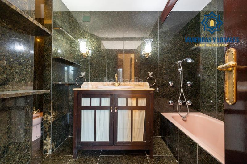 Foto 3c152276-f8f5-477e-a930-c440dddb08f0. Pis amb calefacció aparcament piscina a Plaza de Toros Granada