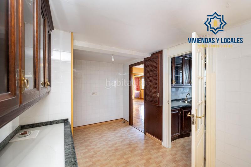 Foto d2ce3772-76f9-4daa-80bf-b9db8d179103. Pis amb calefacció aparcament piscina a Plaza de Toros Granada