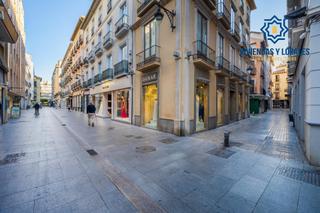 Edificio en Calle calle alhóndiga 10. Oportunidad única de inversión! se vende edificio comercial comp