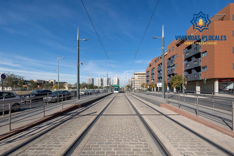 Foto 0b091a47-5c95-450c-9ac9-124409d11914. Local comercial  en el Campus de la Salud en Granada