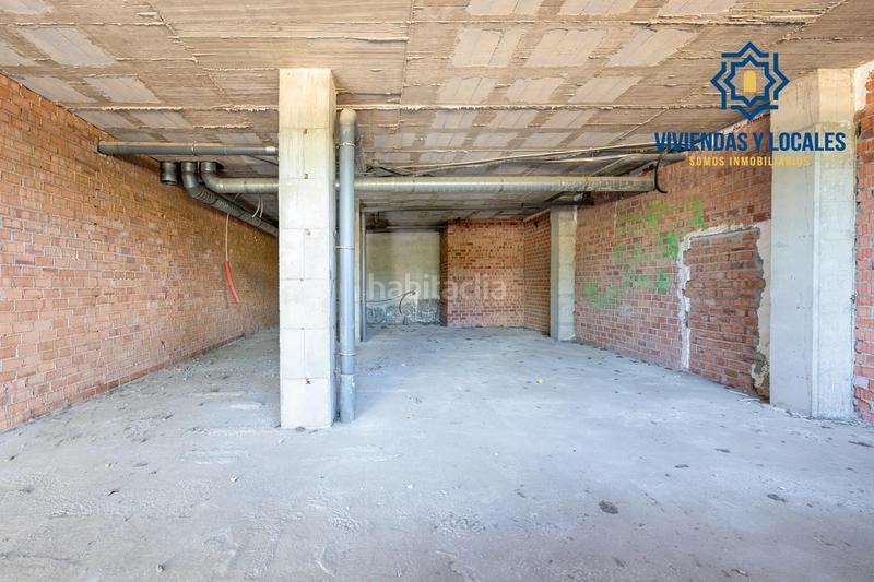 Foto 9444f8d7-d81f-48f0-af9b-37f033756552. Local comercial  en el Campus de la Salud en Granada