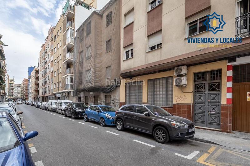 Foto 4e30d0a0-b5df-45c6-affc-e6b8707ba8c9. Locale commerciale in Camino de Ronda Granada