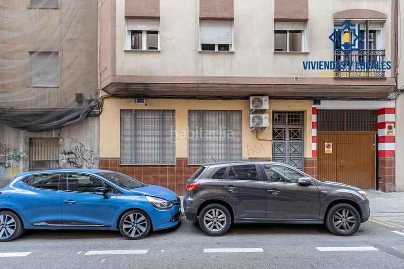 Foto 563c5573-9048-4001-8b72-e38ef514b144. Locale commerciale in Camino de Ronda Granada