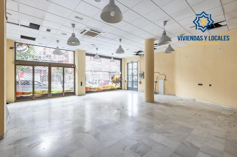 Foto fb448064-0271-4ec4-8fc4-58097e4c5b68. Locale commerciale in Camino de Ronda Granada