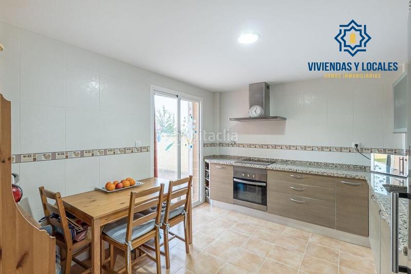 Foto 5dac78f7-fdb9-400c-970d-58cecf269f75. Casa precioso chalet en Atarfe
