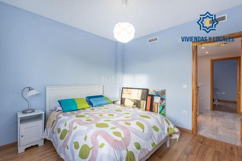 Foto af814de8-dfd5-4c9c-a386-9c04ad876d15. Casa precioso chalet en Atarfe