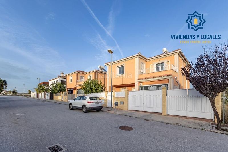 Foto d23d758e-2e4b-432c-a7ef-7b6d372ec3c7. Casa precioso chalet en Atarfe