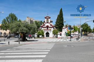 Parking coche en San Ildefonso