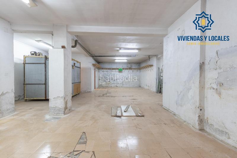 Foto 5564881b-453b-45d0-a8c7-4576c45e2a7e. Locale commerciale in calle calle asturias 29 in Barrio de Zaidín Granada