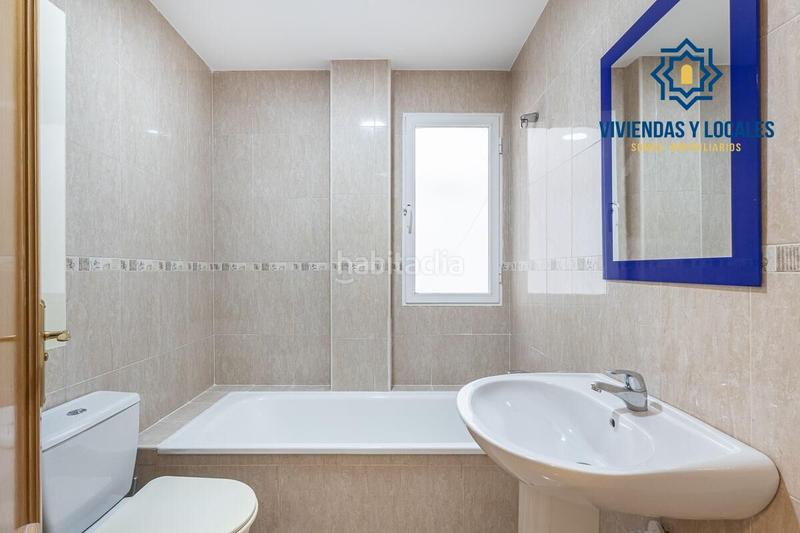 Foto 94d89c96-fd8e-4fb1-802c-f3873ff5761a. Etagenwohnung mit heizung in Avda. De los Ogíjares Armilla