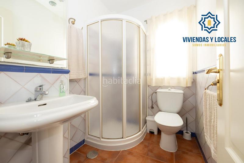 Foto 34c06c6c-76f5-4cbb-85d8-ebd4f5323d17. Chalet magnífico chalet en urb. sueños de cadima, alhendin en Alhendín